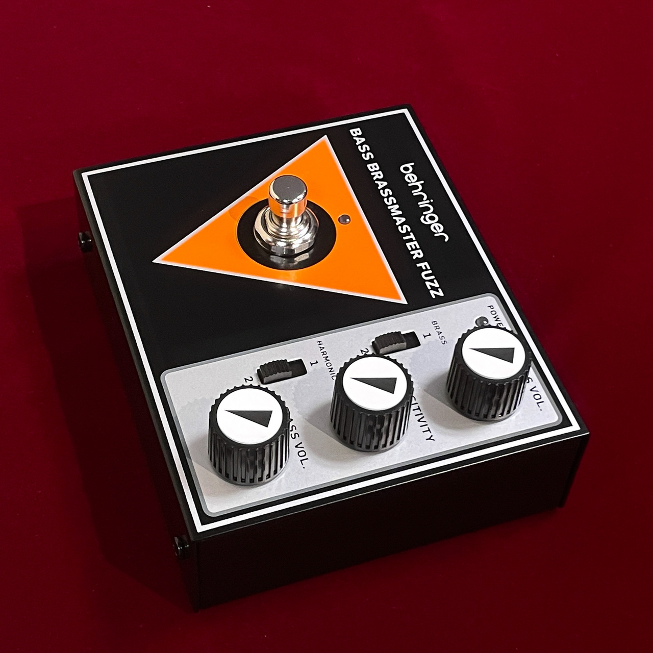 新品！ Behringer Brassmaster Fuzz ベリンガー BEHRINGER ( ベリンガー ) FUZZ BENDER 送料無料 | サウンドハウス