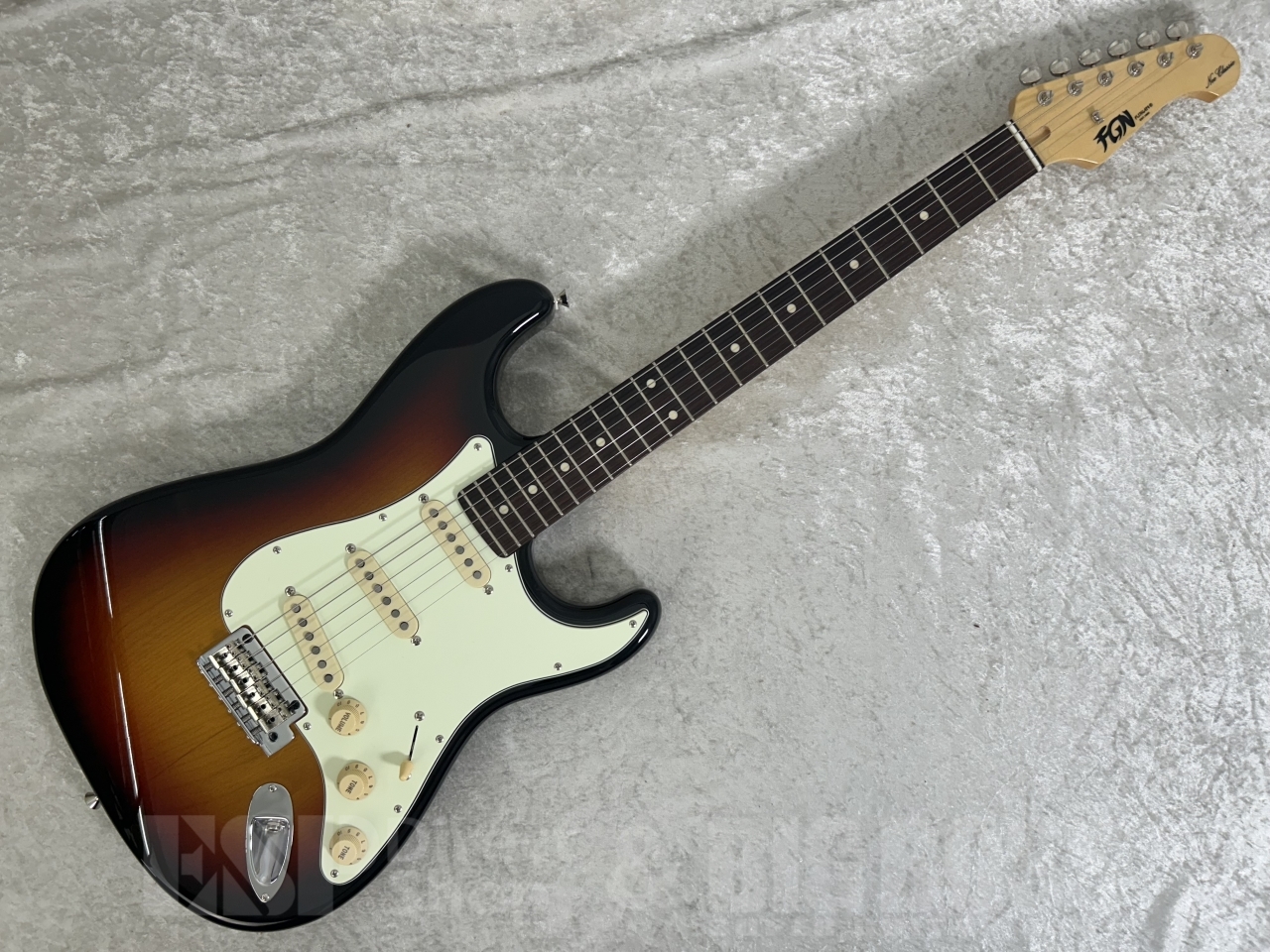 ギター FUJIGEN neo classic NST100RAL-VXH FUJIGEN Neo Classic Series NST100RAL (3Tone Sunburst) 801093