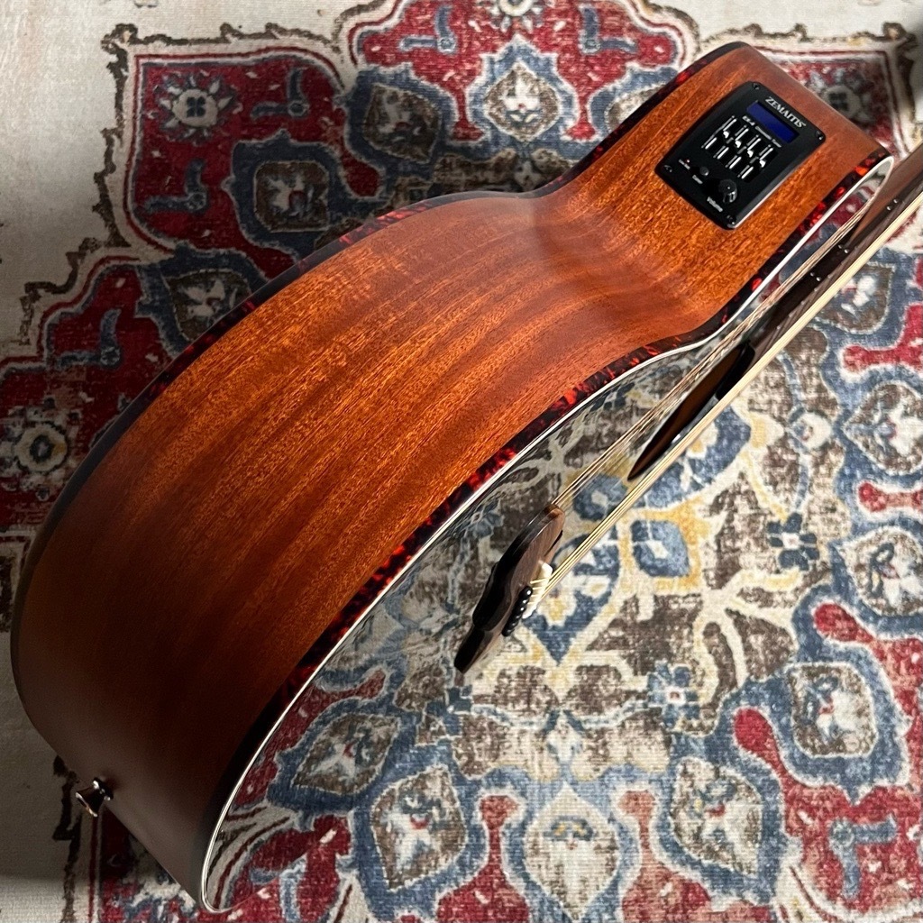 Zemaitis CAG-90FCW AB エレアコギター ピックアップ搭載