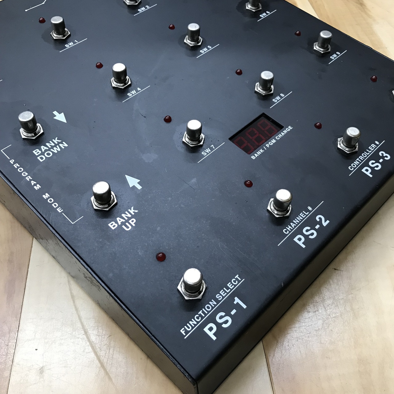 Custom Audio Electronics RS-10 Midi Foot Controller（中古）【楽器