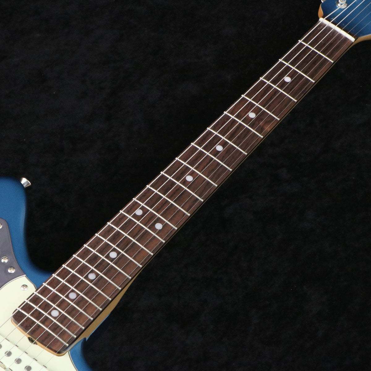 Fender FSR Collection 2024 Traditional 60s Jaguar Lake Placid Blue