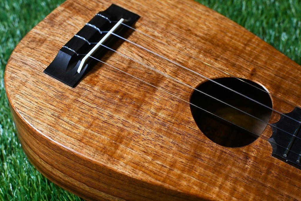 Koaloha KSM-13 Pikake Soprano Longneck Pineapple（新品）【楽器検索