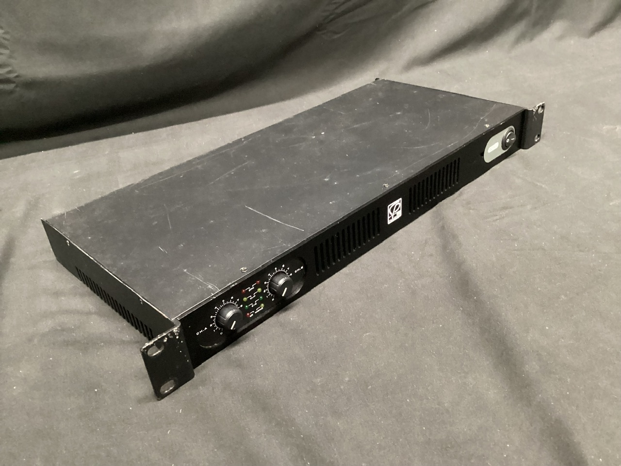 CLASSIC PRO デジタルパワーアンプ DCP400 Amazon | CLASSIC PRO (クラシックプロ) デジタルパワーアンプ