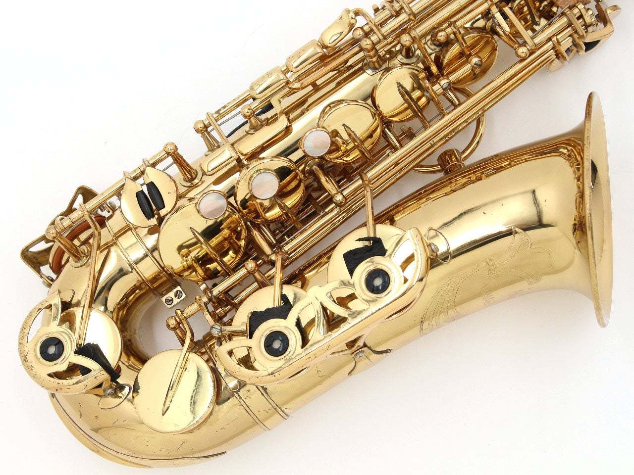 YANAGISAWA A-50 アルトサックスとハードケ-スのセットになります YANAGISAWA A-50 アルトサックスとハードケ-スのセットになります