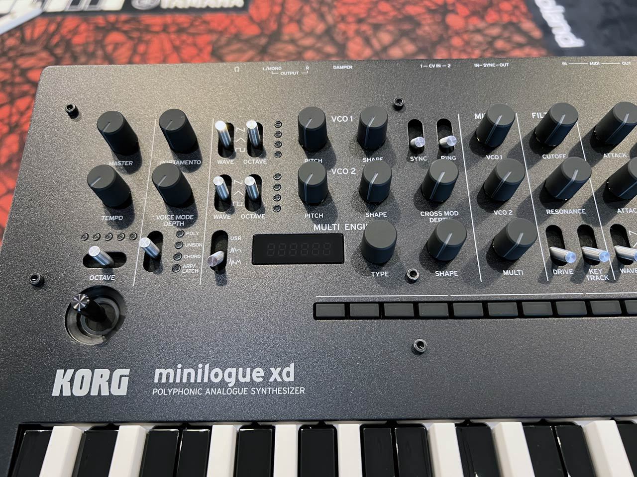 KORG minilogue xd Inverted [minilogue-xd BW] ブラックホワイト(店頭
