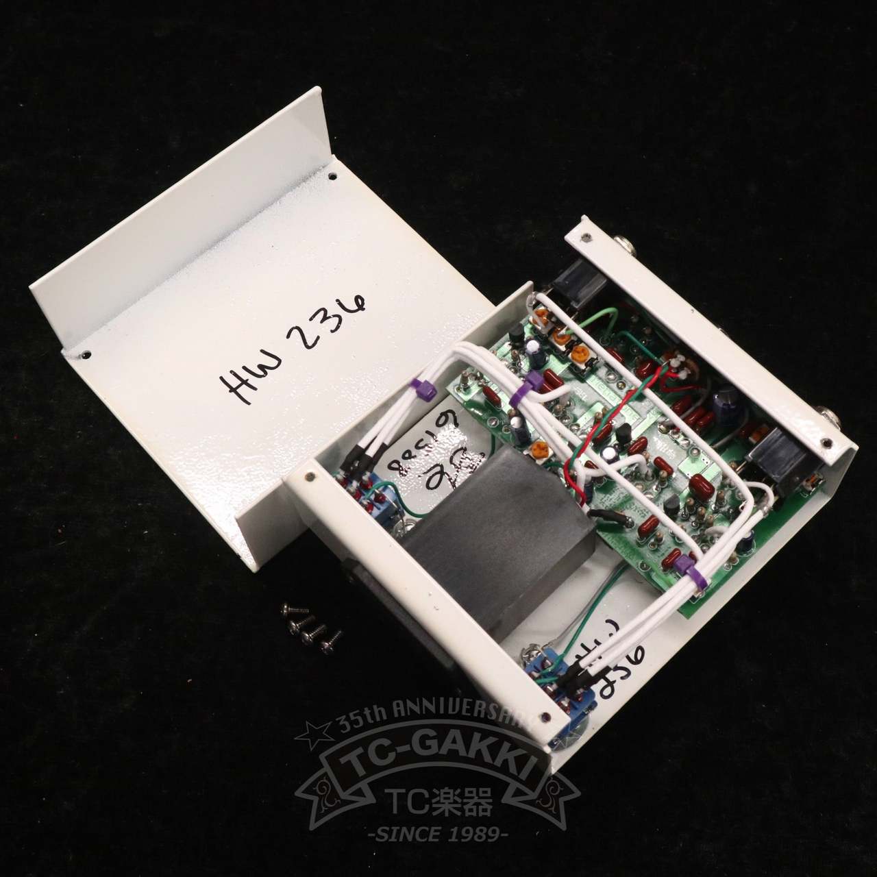 Menatone HOWIE（中古）【楽器検索デジマート】