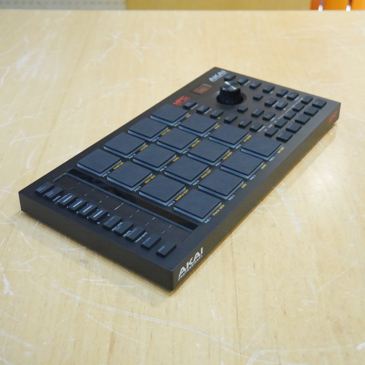 AKAI MPC STUDIO（中古/送料無料）【楽器検索デジマート】