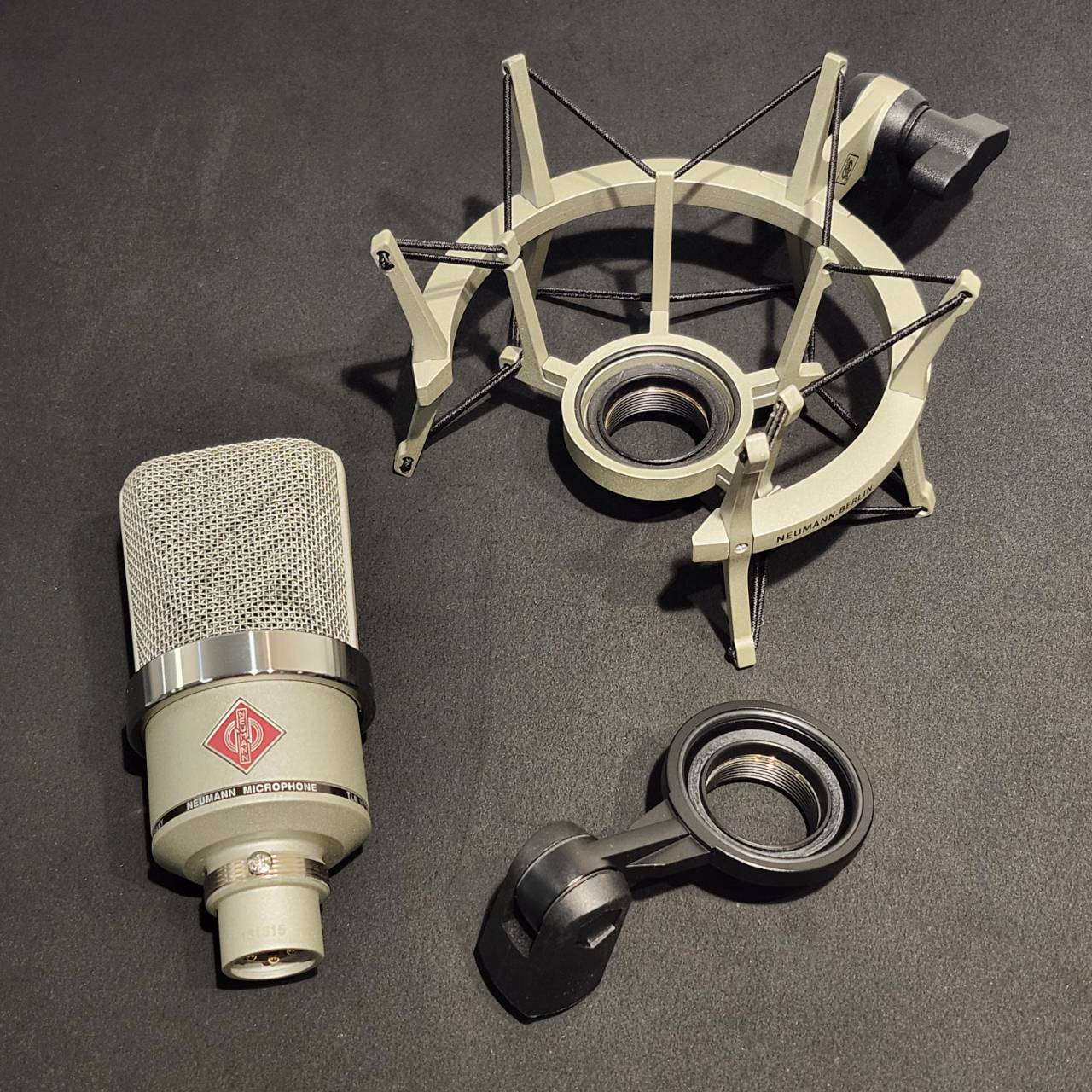 NEUMANN TLM 102【ショックマウント付】（中古/送料無料）【楽器検索