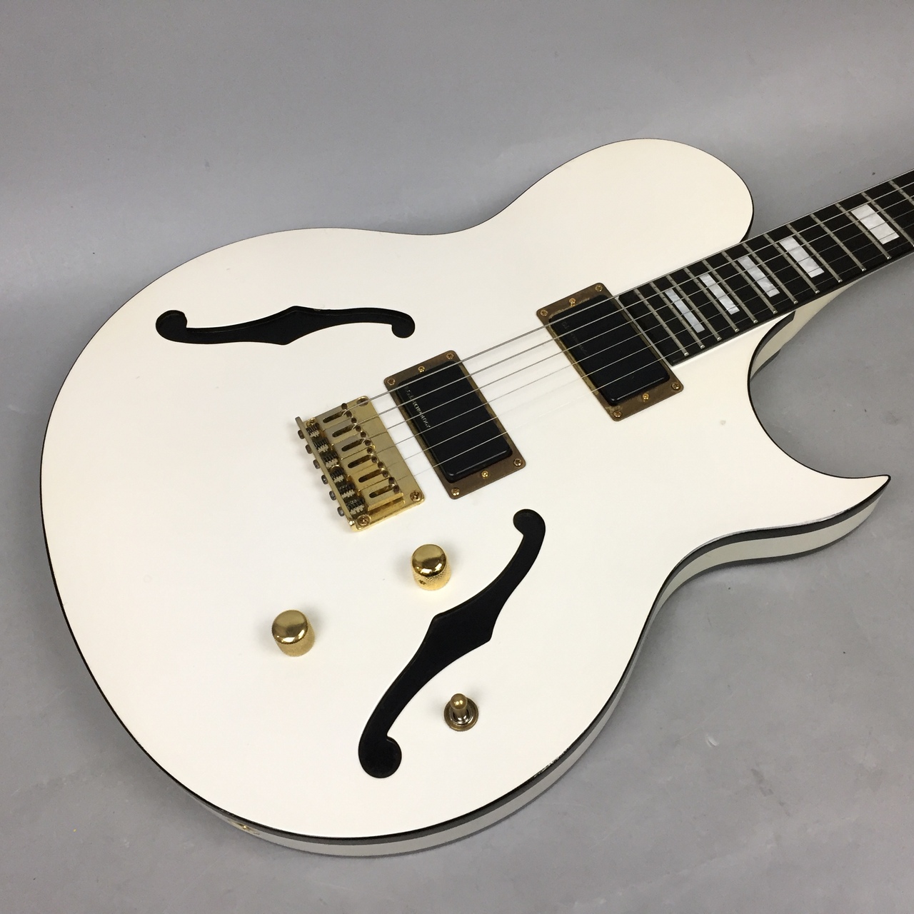 FERNANDES MV-95HT White 布袋モデル（中古/送料無料）【楽器検索