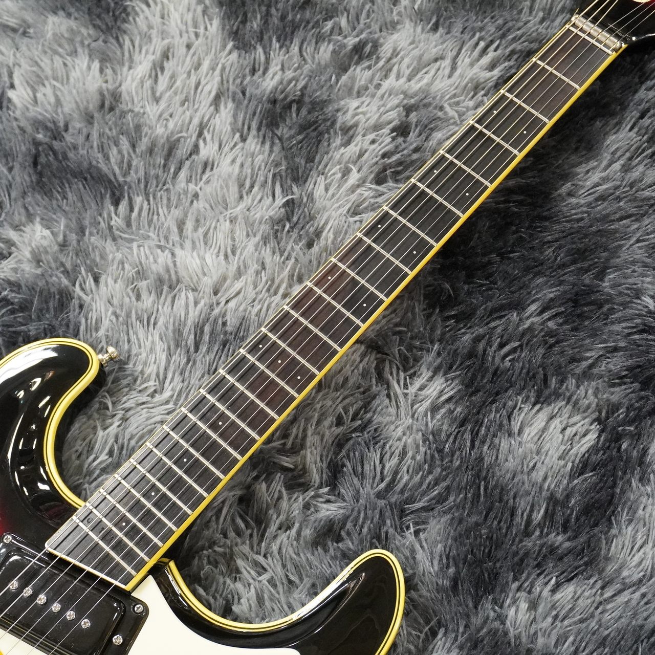 Mosrite The Ventures Model Mark-I V-63 Reissue / 3 Tone Sunburst
