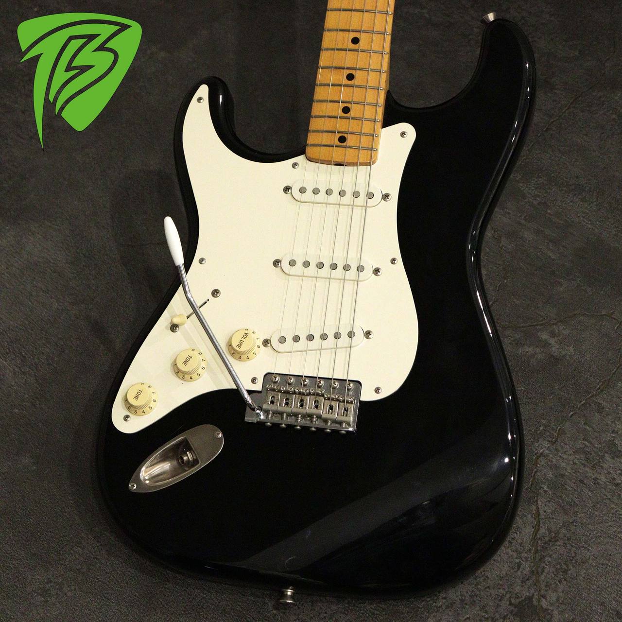 FENDER JAPAN　ST57 エレキギター 1995ー1996 ビンテージ Fender Japan ST57-65L Black 1995-1996（中古）【楽器検索