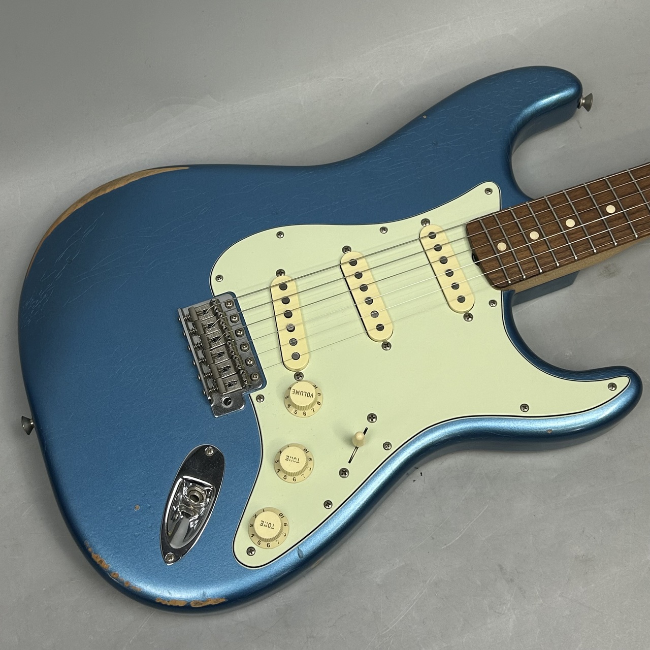 Fender Vintera Road Worn '60s Stratocaster LPB 2021年製