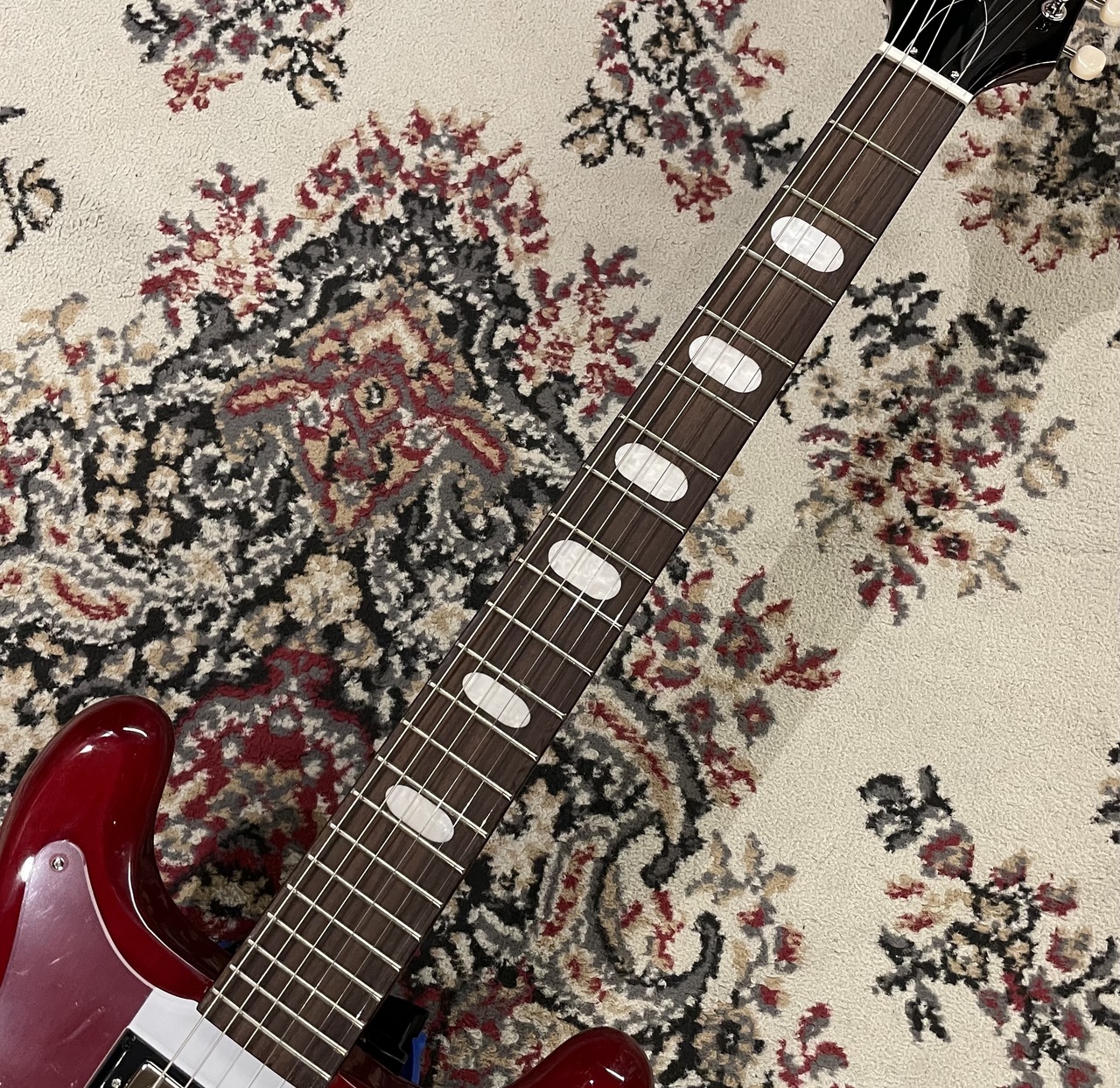 Epiphone Crestwood Custom Tremotone Cherry 3.13kg #26031527828