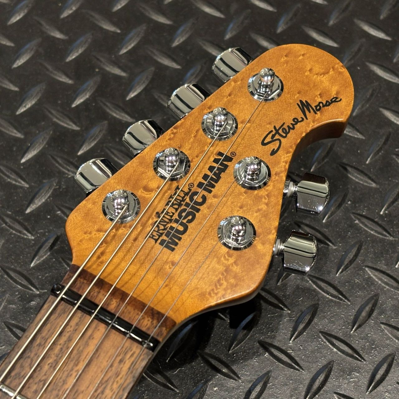 MUSIC MAN 【米国買付品】STEVE MORSE SIGNATURE（中古/送料無料