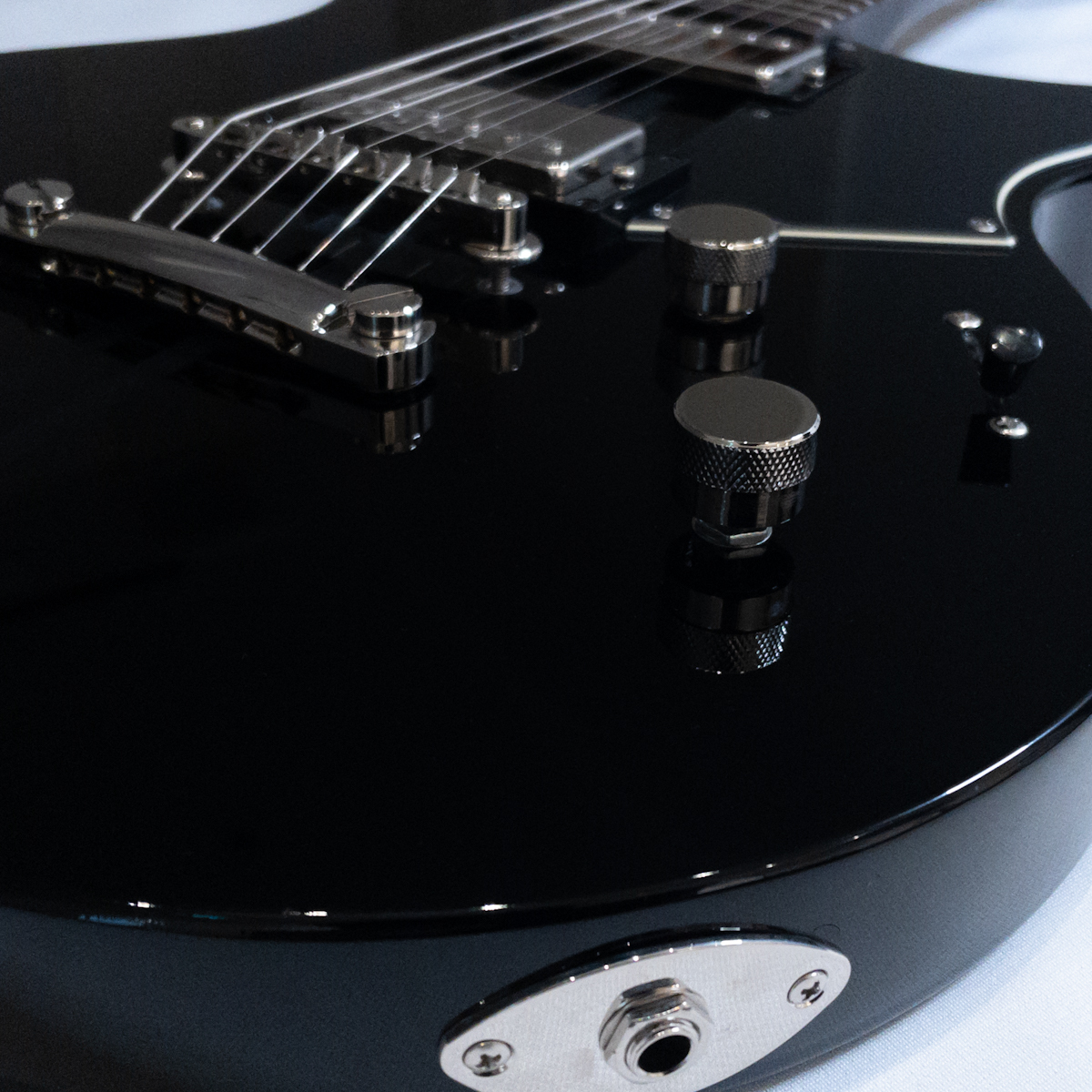 YAMAHA REVSTAR RSE20 BL（新品）【楽器検索デジマート】
