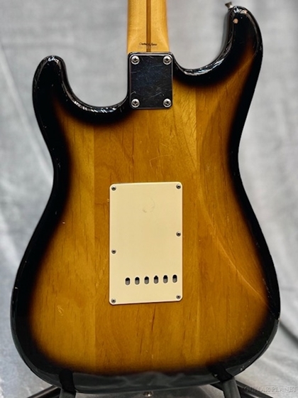 Fender Japan ST57-70TX -2T (2 Tone Sunburst)- 1999-2002年製