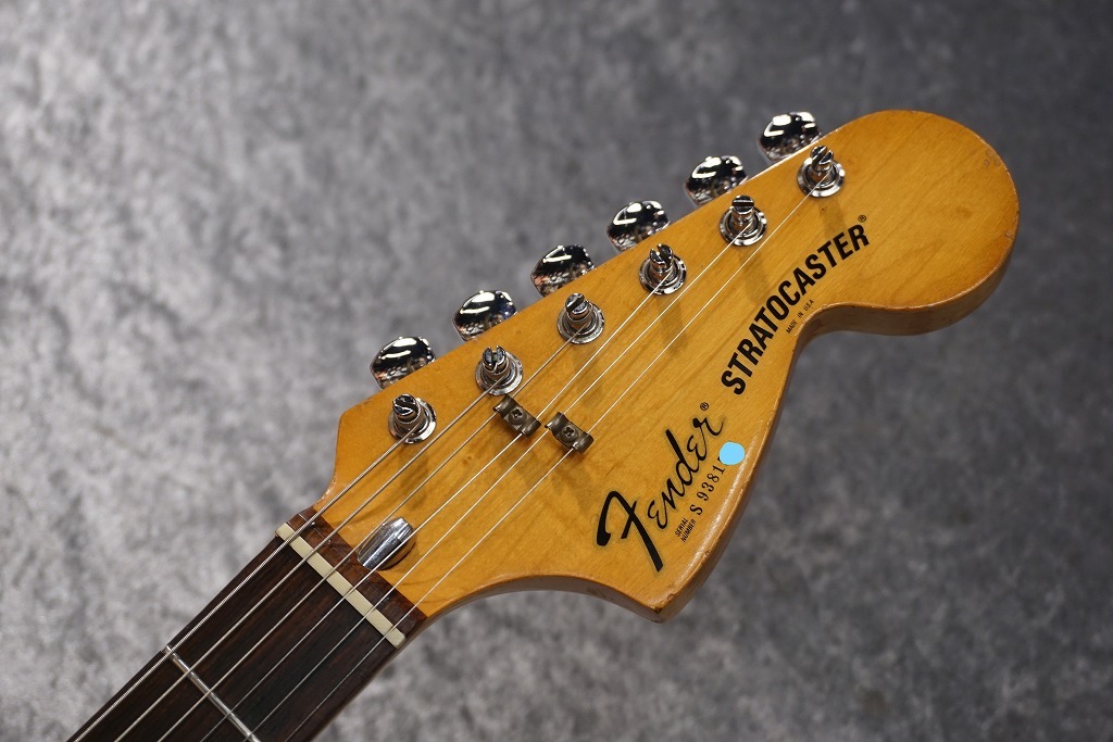 Fender 【Vintage】Stratocaster Black Rosewood Fingerbord [1980年製