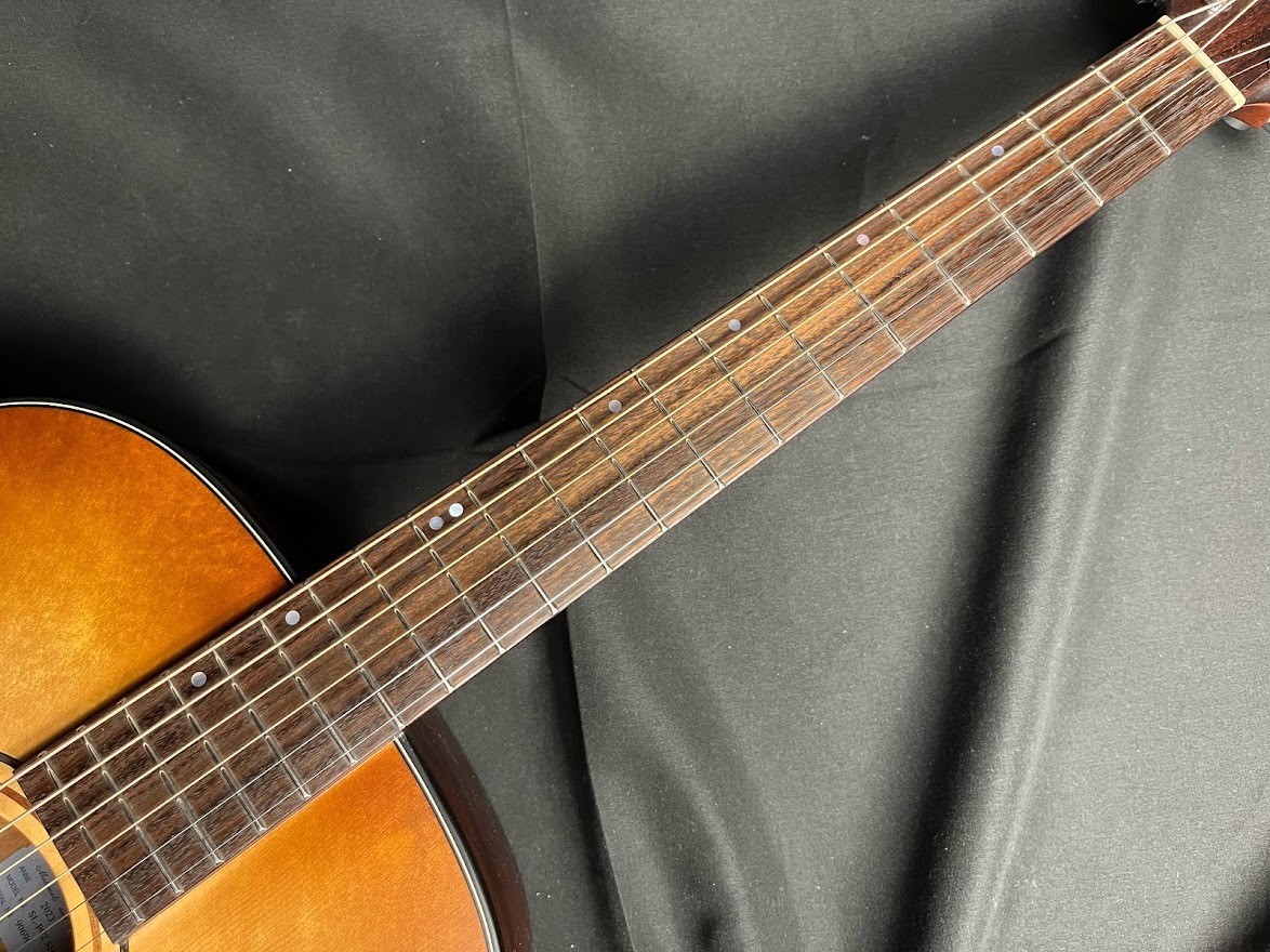 値下げ アリア ADW200BS とモーリスCP-3（アコースティックギター用