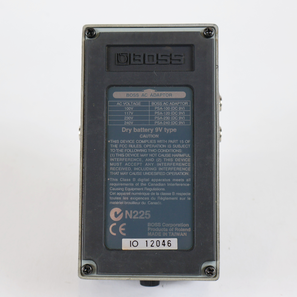 BOSS 【中古】 デジタルリバーブ ディレイ エフェクター BOSS RV-3