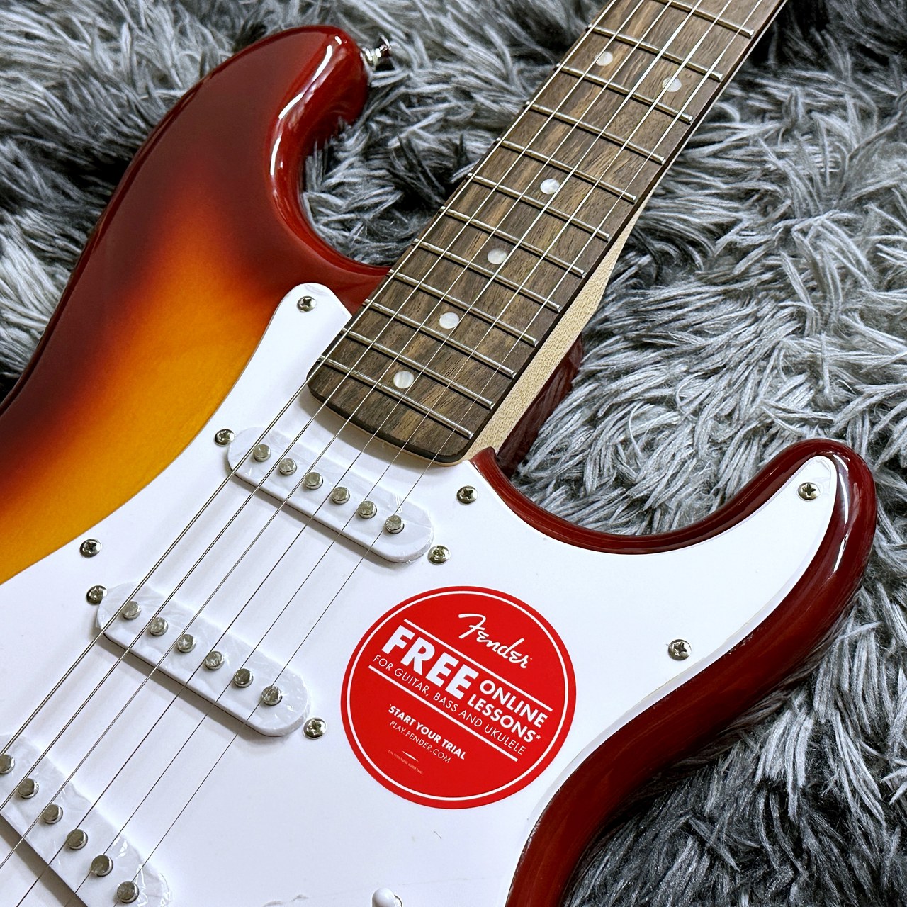 Squier by Fender Sonic Stratocaster, Laurel Fingerboard, White
