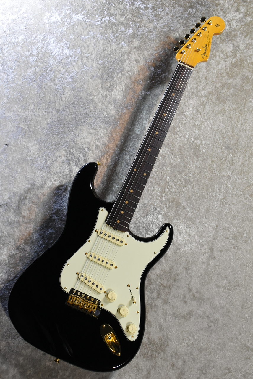 Fender LTD American Vintage II 1961 Stratocaster Gold Hardware