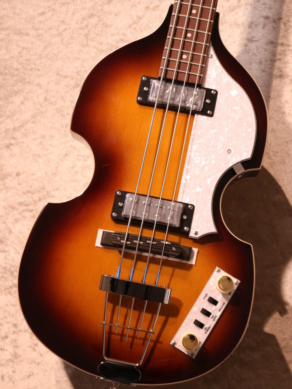 Hofner 【Hofner弦プレゼント!!】Violin Bass Ignition Premium Edition - Sunburst-  #A0110E067【軽量2.42kg】（新品）【楽器検索デジマート】