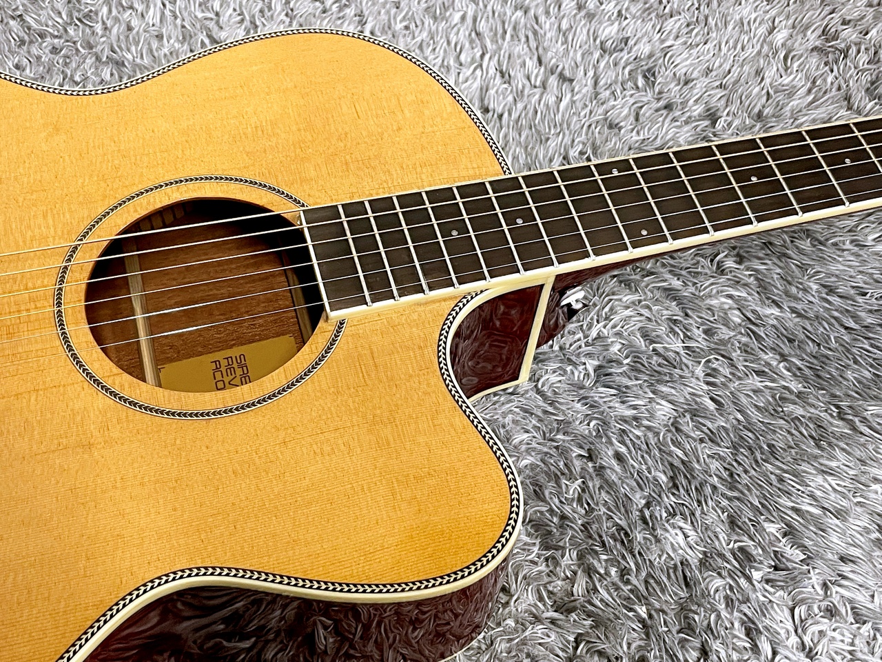 Sire A3 GA NT (Natural) with Larry Carlton【2022年最新モデル