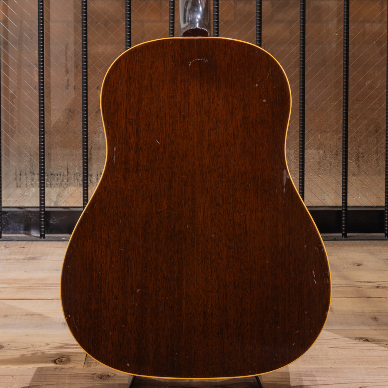 1967年製 ギブソンJ-50 ADJ ビンテージ　送料込み価格 Gibson J-50 / 1967（ビンテージ）【楽器検索デジマート】