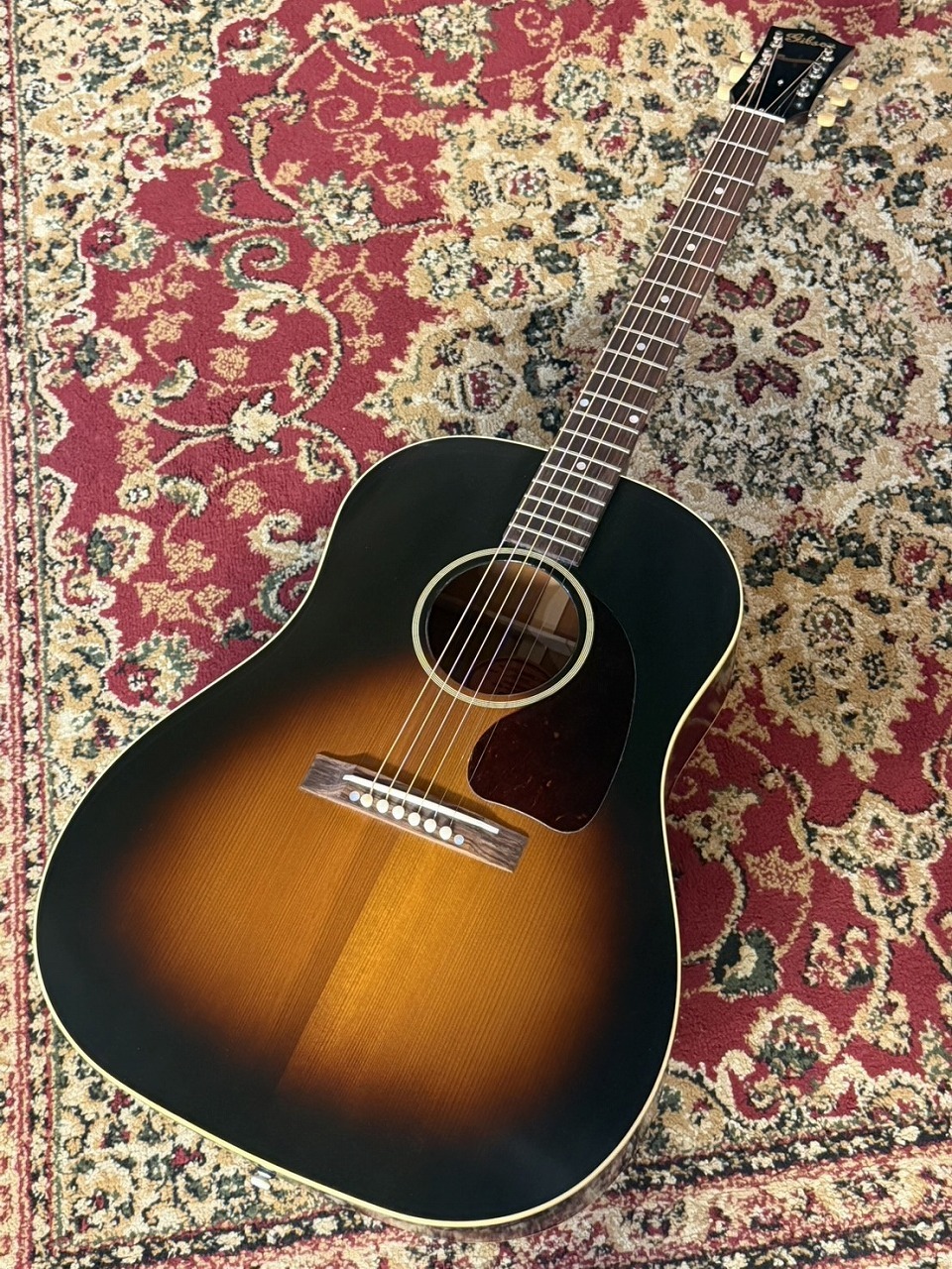 Gibson Custom Shop Historic Reissue Collection 1942 Banner J-45