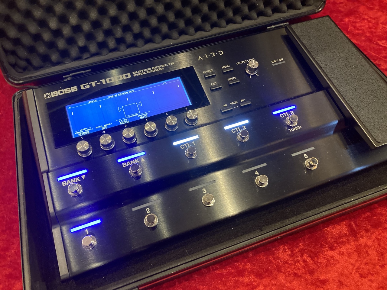 BOSS 【美品】BOSS GT-1000【ハードケース付き】（中古）【楽器検索