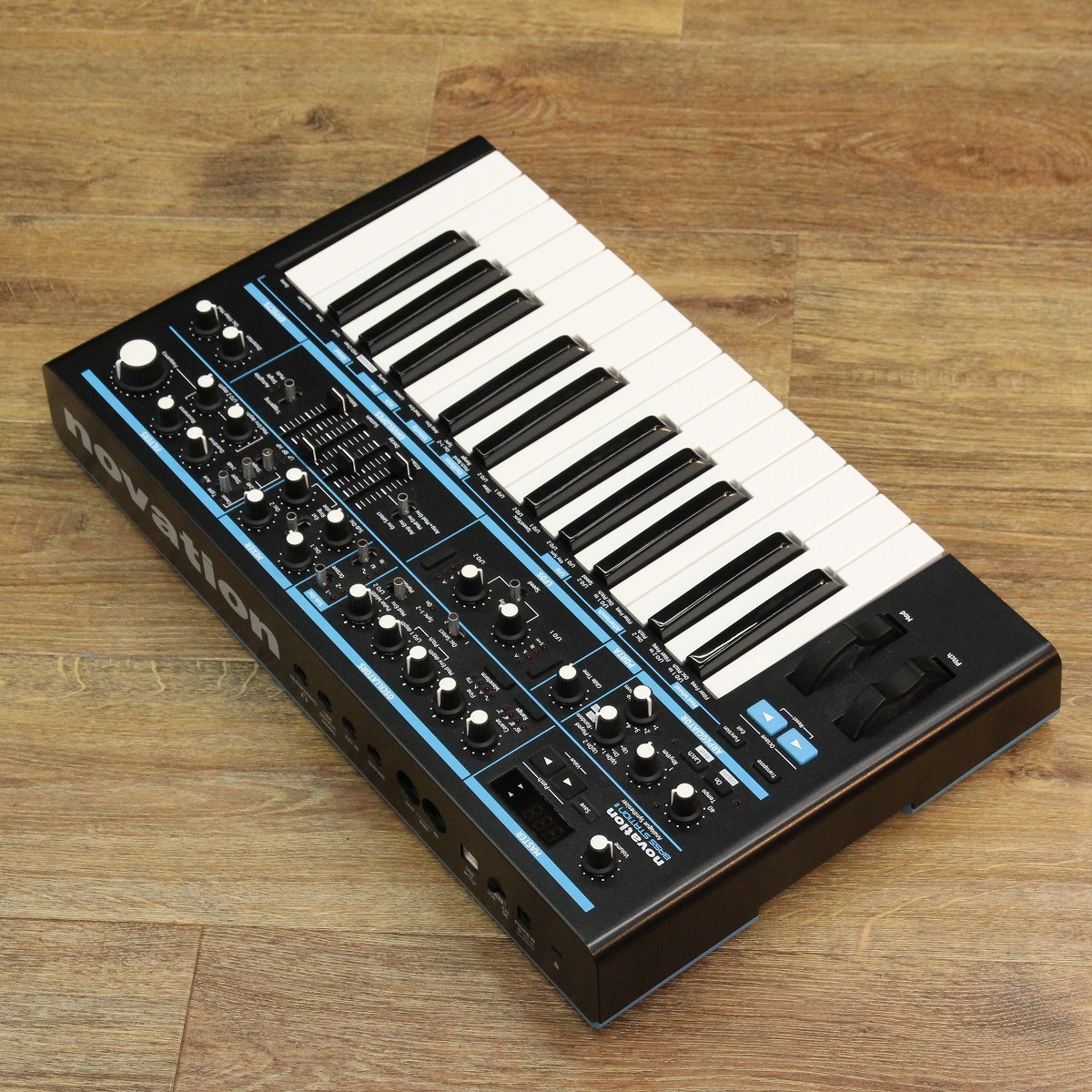 Novation Bass Station 2 【キーボードマート新宿】【新宿店】（中古