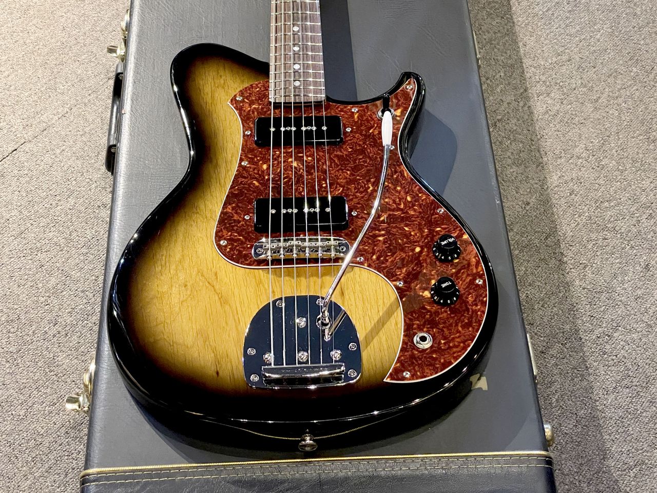 即発送 ARIA The Ventures Model 2000 VF-D1 即発送 ARIA The Ventures Model 2000 VF-D1 - メルカリ