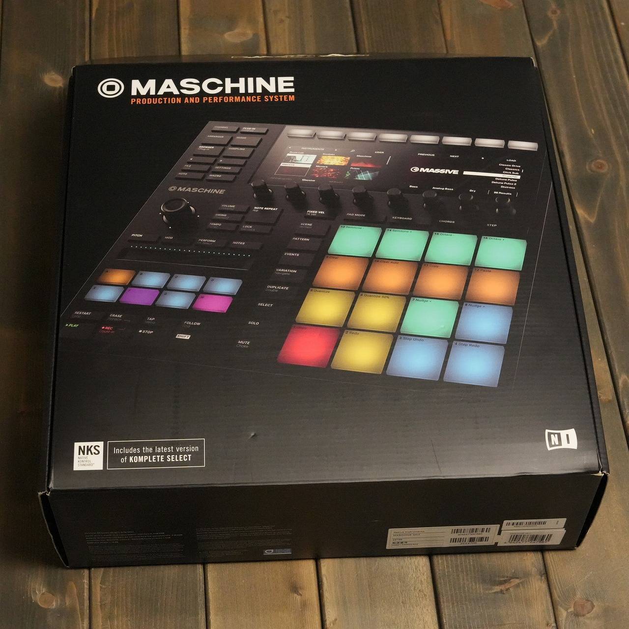 NATIVE INSTRUMENTS MASCHINE MK3【中古商品】（中古/送料無料）【楽器