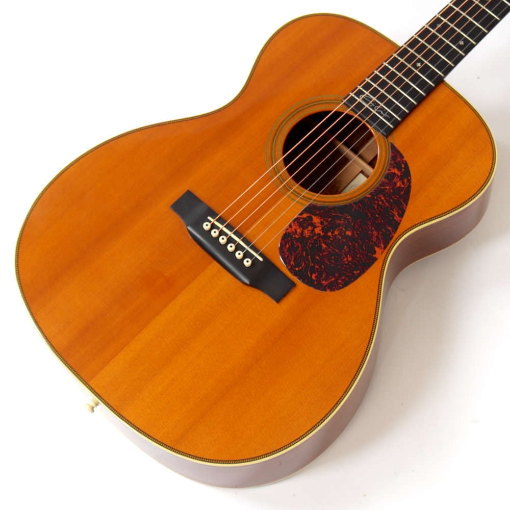 Martin ooo-28 2004年製　ピックアップ付き Martin 000-28 Standard Pickup 【アンプに繋げる マーチン