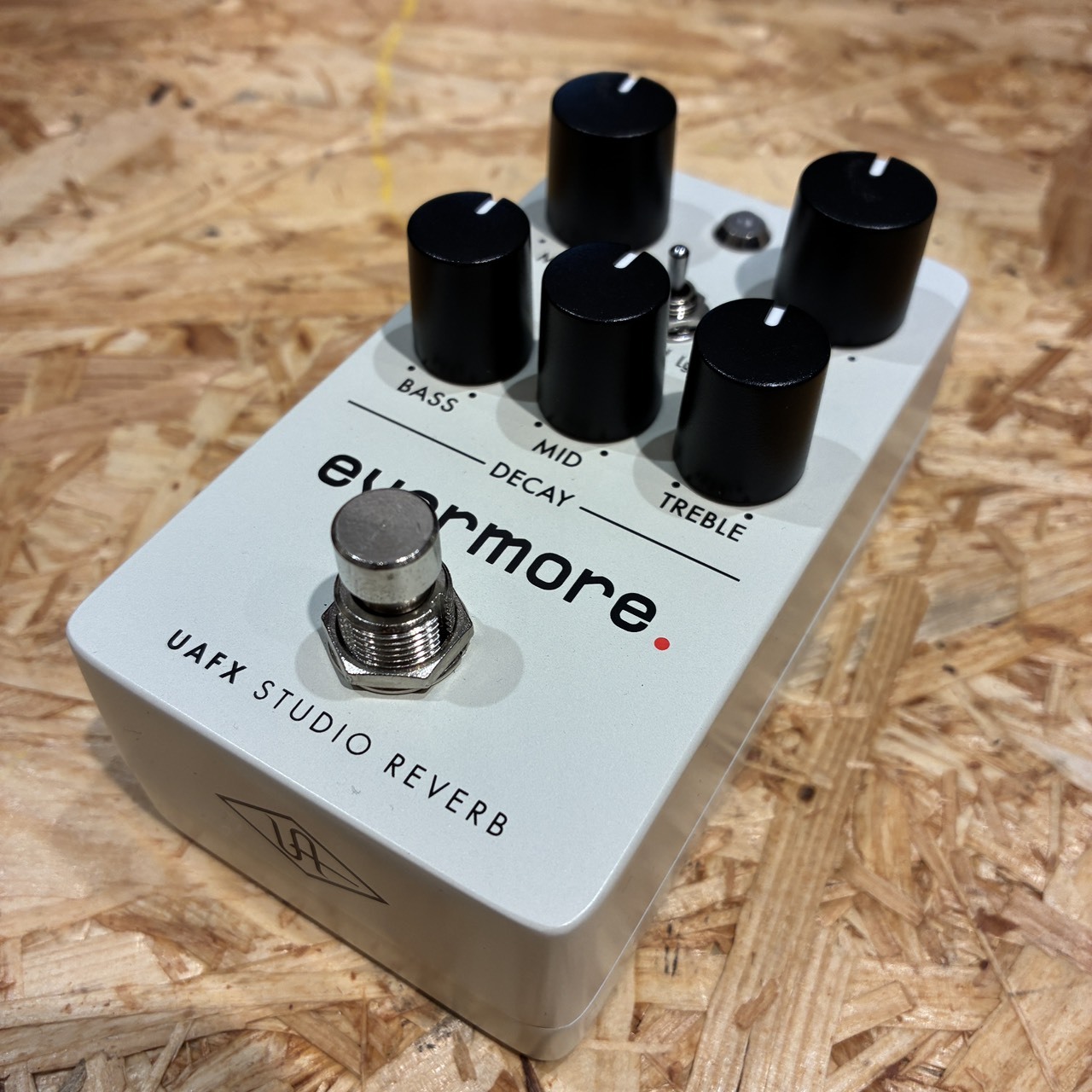 evermore UA FX スタジオリバーブ UAFX Evermore Studio Reverb