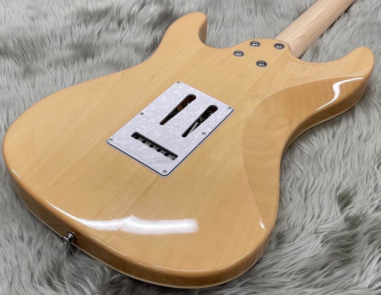 エレキギター　Aria Pro Ⅱ ストラト AriaProII 714-AE200 エレキギター ストラトタイプ アリアプロ2