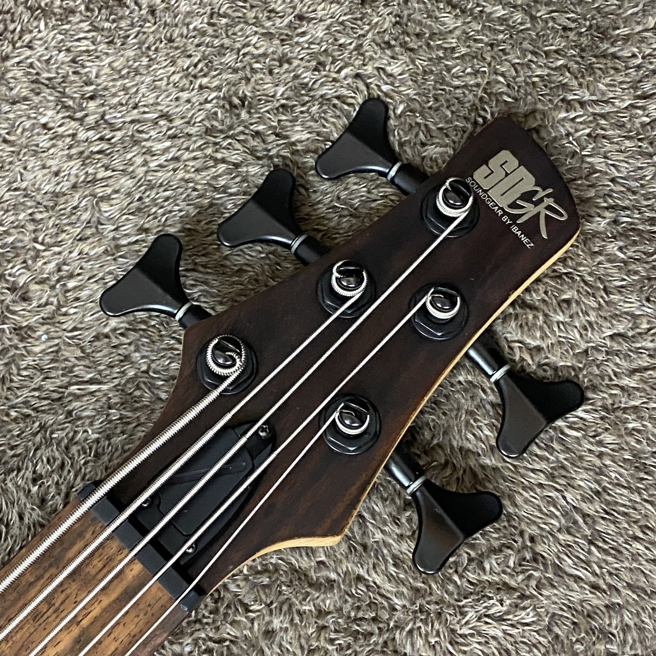 ベース ibanez ssr635 あらゆるベーシストのこだわりに応えるベース 島村楽器 × Ibanez