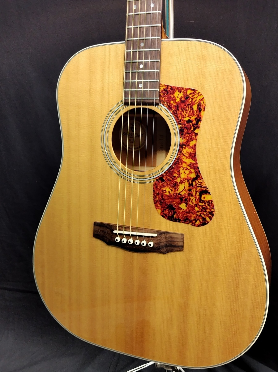 Guild D-140 ナチュラル　AAAウルトラライトケース D-140 ナチュラル｜Guild Guitars