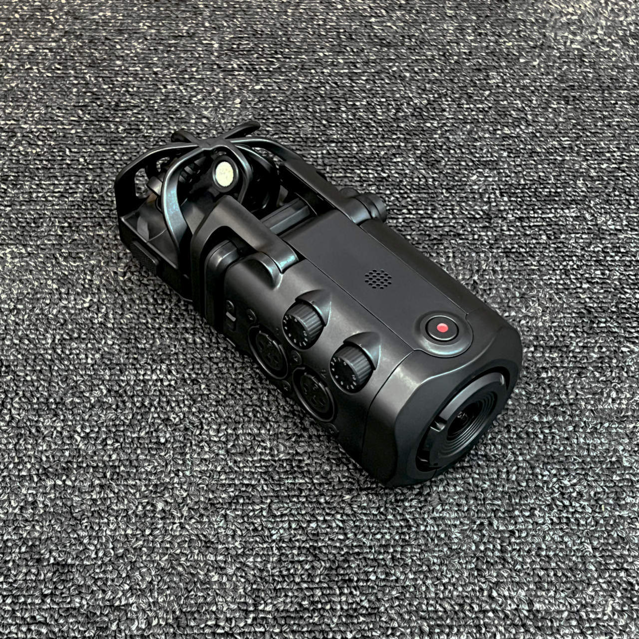 ZOOM Q8n-4K Handy Video Recorder < Used / 中古品 > （中古）【楽器