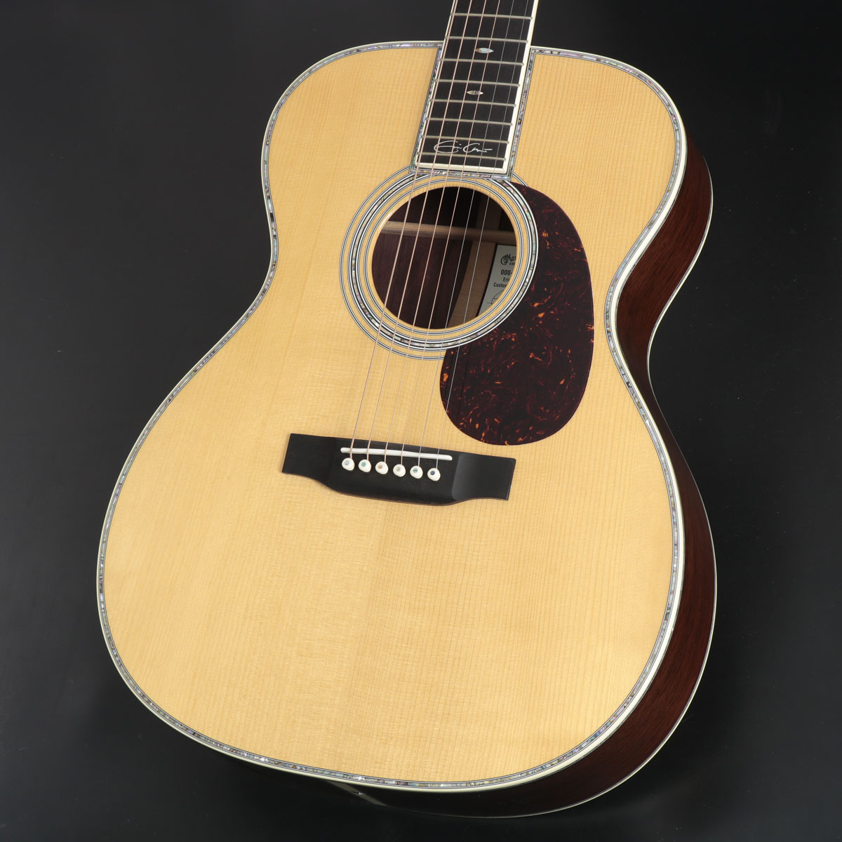 Martin OOO-45ECJM Eric Clapton Brazilian Rosewood Wedge 《値下げ ！》【御茶ノ水HARVEST_GUITARS】（B級特価/送料無料）【楽器検索デジマート】