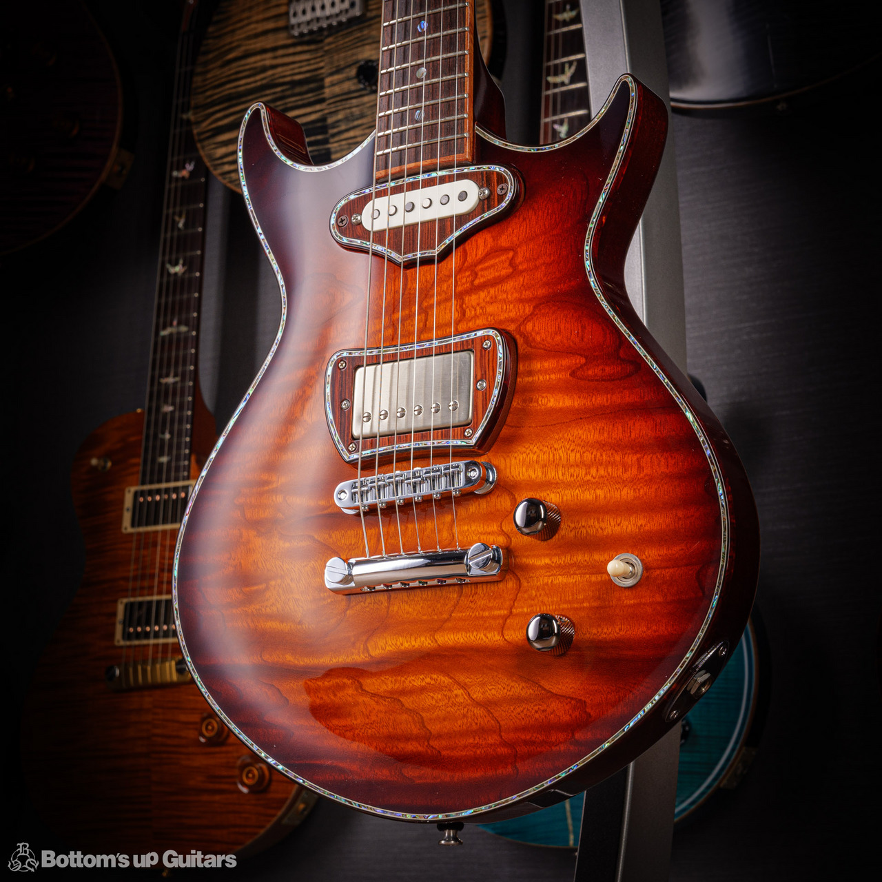 Rokugen Gnome S-H 【欅 (けやき) トップ、セミホロウボディの高級