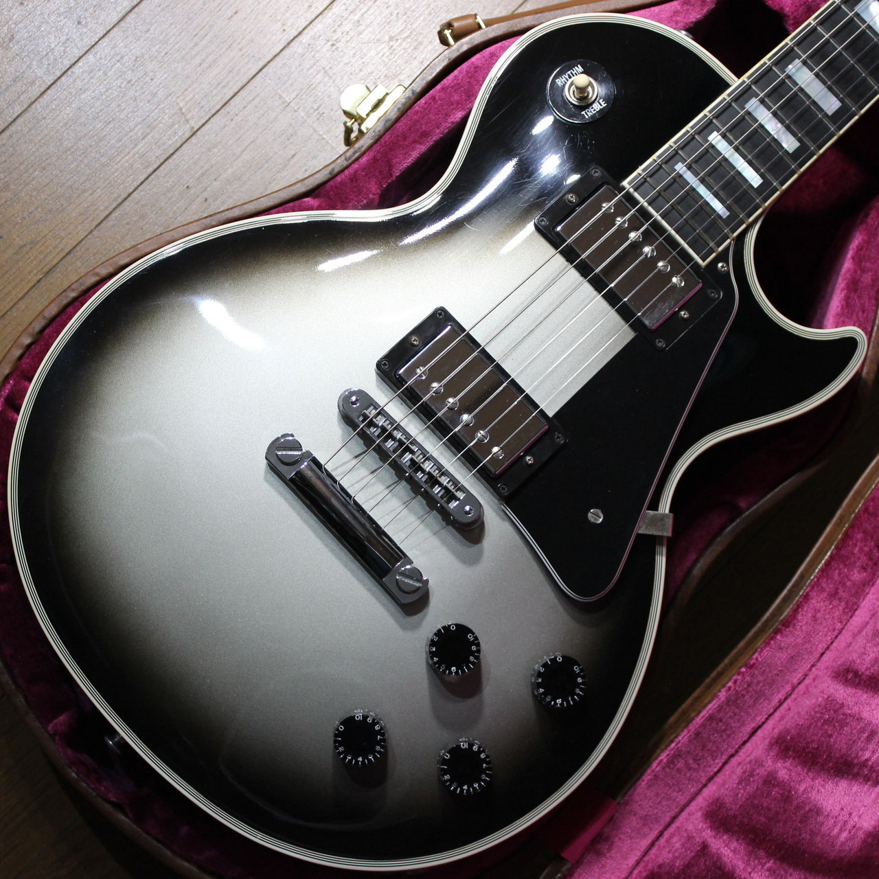 早い者勝ち！2008 Gibson Les Paul シルバーバースト 早い者勝ち！2008