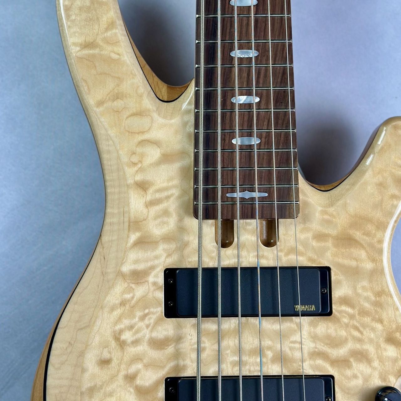 YAMAHA 【生産完了品】TRB1006J NT/≒4.89kg/現物画像 /6弦ベース
