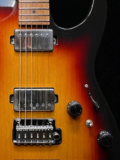 Ibanez AZ2202A-TFB エレキギター サンバースト ハードケース付 Ibanez Prestige AZ2202A -TFB Tri Fade Burst- 2020年製【限定