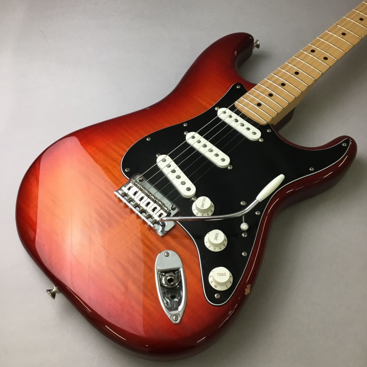 Fender PLAYER ST PTOP M