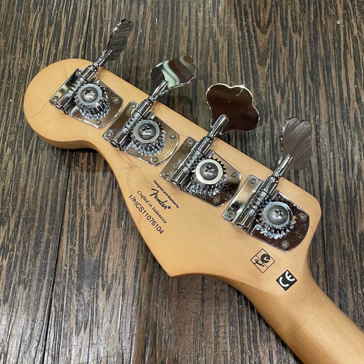 Squier by Fender Modified Jaguar Bass Electric Bass（中古/送料無料