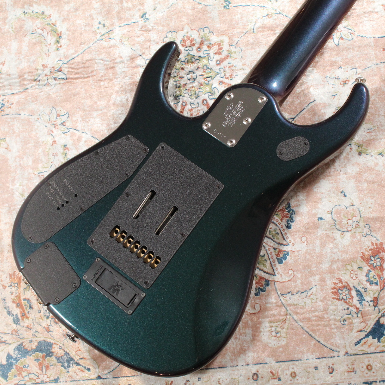 musicman jp13 7弦モデル 限定カラー www.krzysztofbialy.com