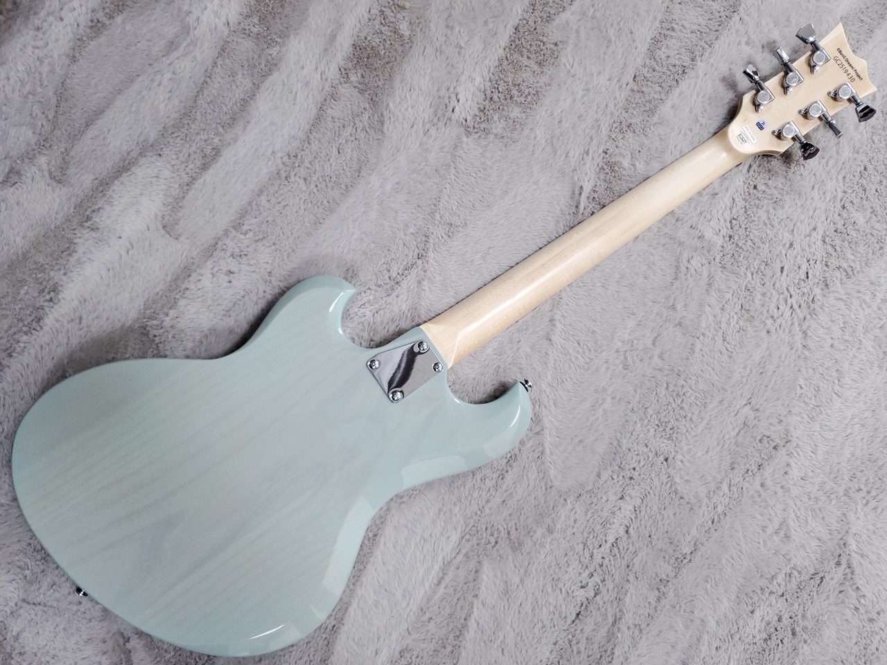 ギター MYGO ANON ULTRATONE MyGO!!!!! から、千早 愛音、要 楽奈、長崎 そよのモデルが発売