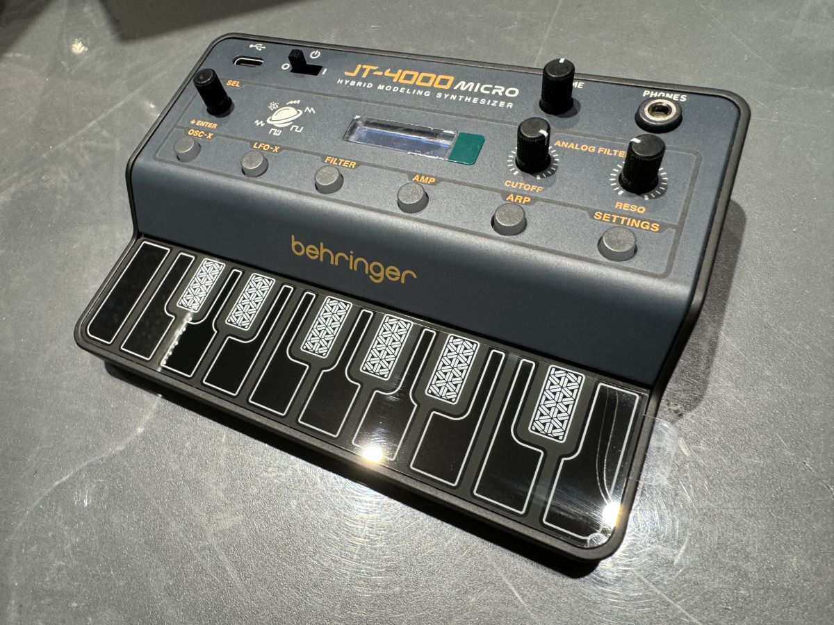 behringer JT-4000 MICRO シンセサイザー Behringer | Product | JT-4000 MICRO