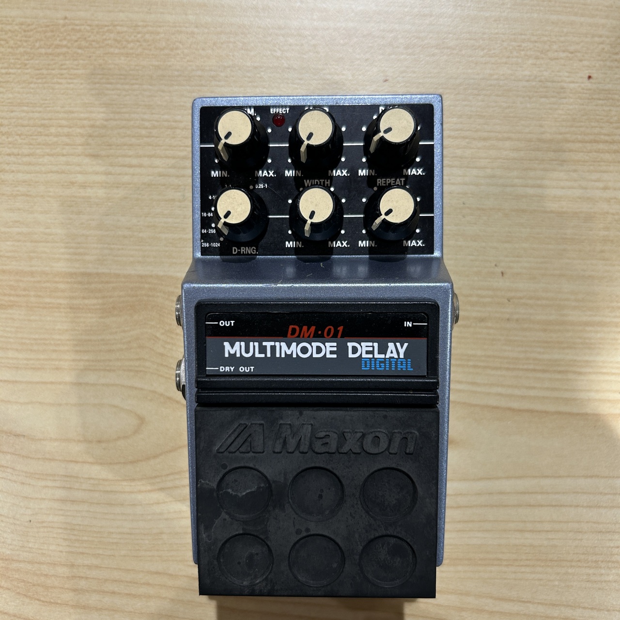MAXON DM-01 モジュレーションディレイ